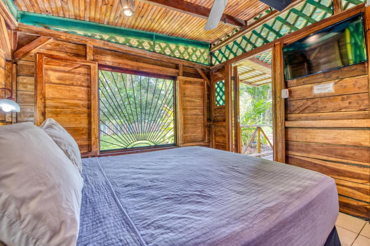 Hotel Banana Azul - Adults Only Puerto Viejo de Talamanca Экстерьер фото